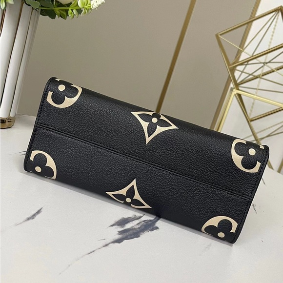 💫Louis Vuitton Women ONTHEGO PM M45659 Bag
